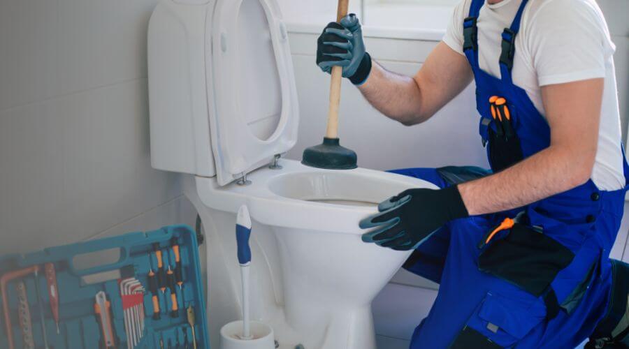 Professional emergency plumbing in Duncombe, IA